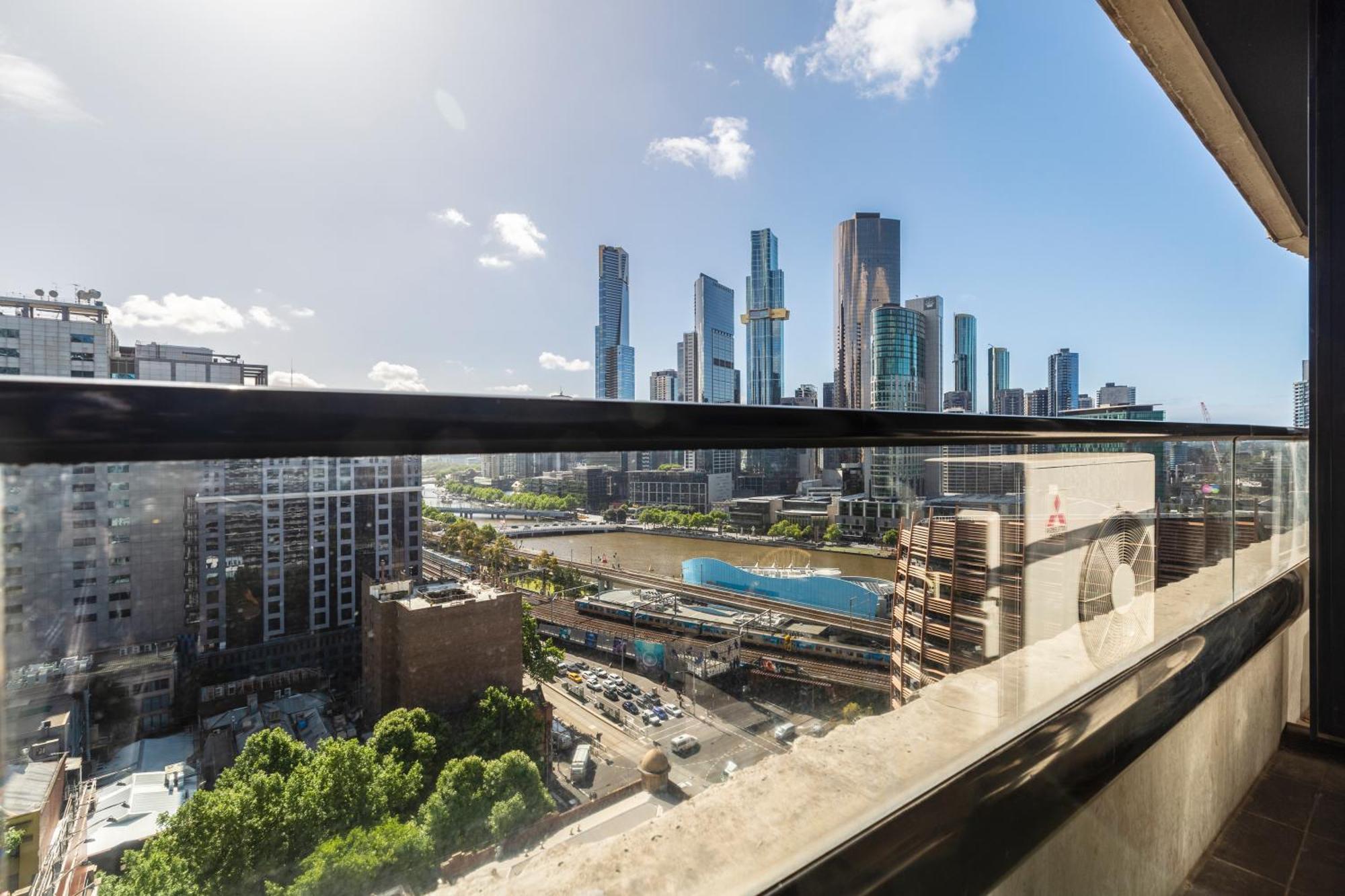 Riverview Suites By Edgetrip ملبورن المظهر الخارجي الصورة